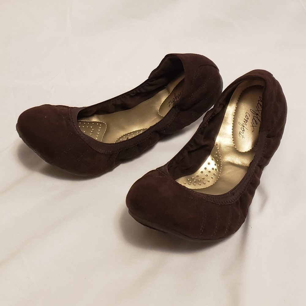 Brown Suede Flex Flats